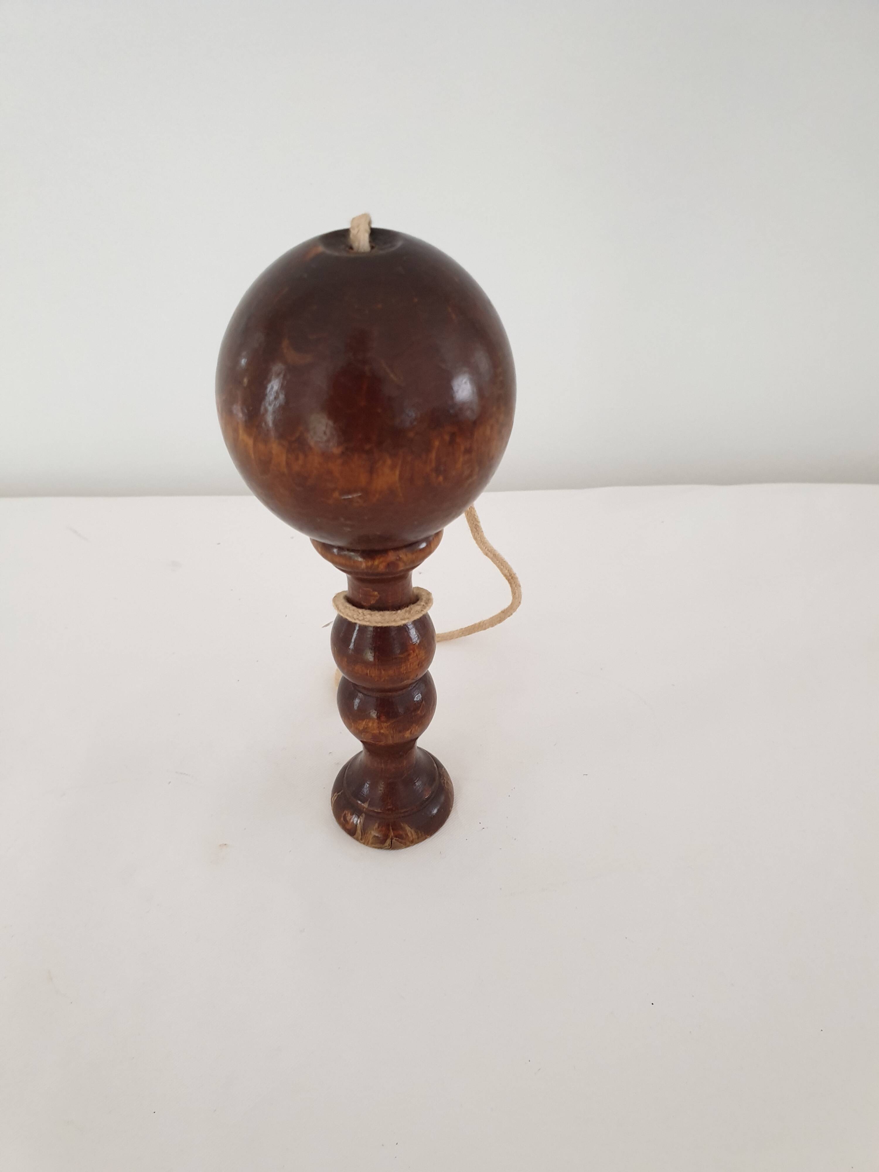 Old wooden Bilboquet - wood color Height 16 Cm