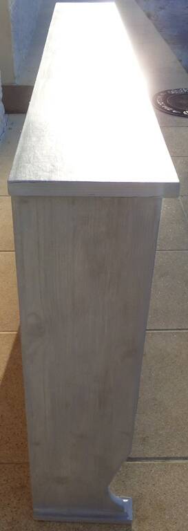 Two-door wall unit with niche in solid wood in grey limed finish