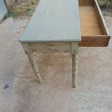 Small desk