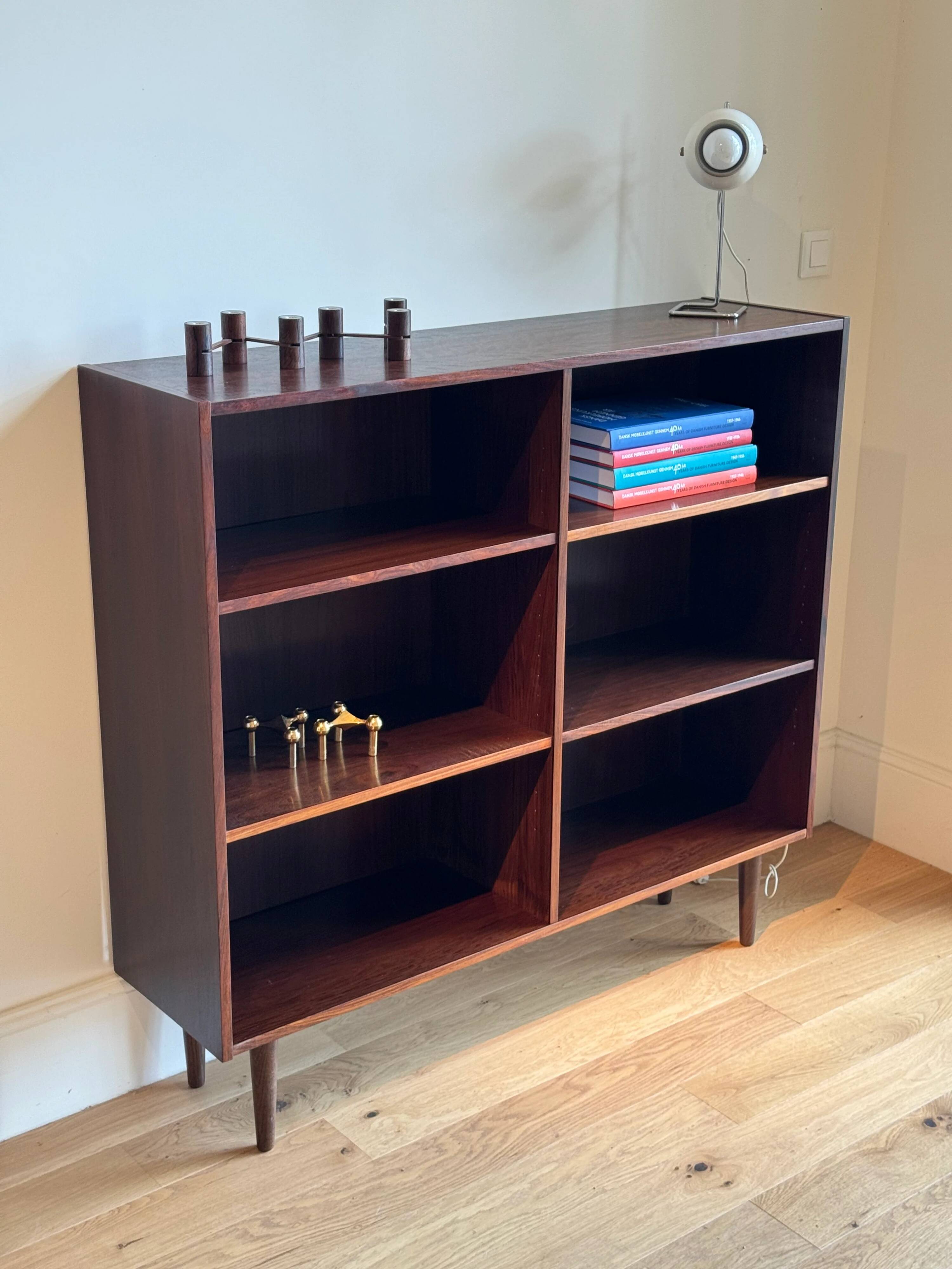 Vintage Scandinavian library in rosewood "Alfred"