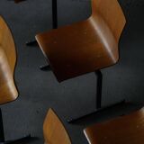 Set of 6 industrial stackable chairs by Niels Larsen, black metal and oak, 1960s.