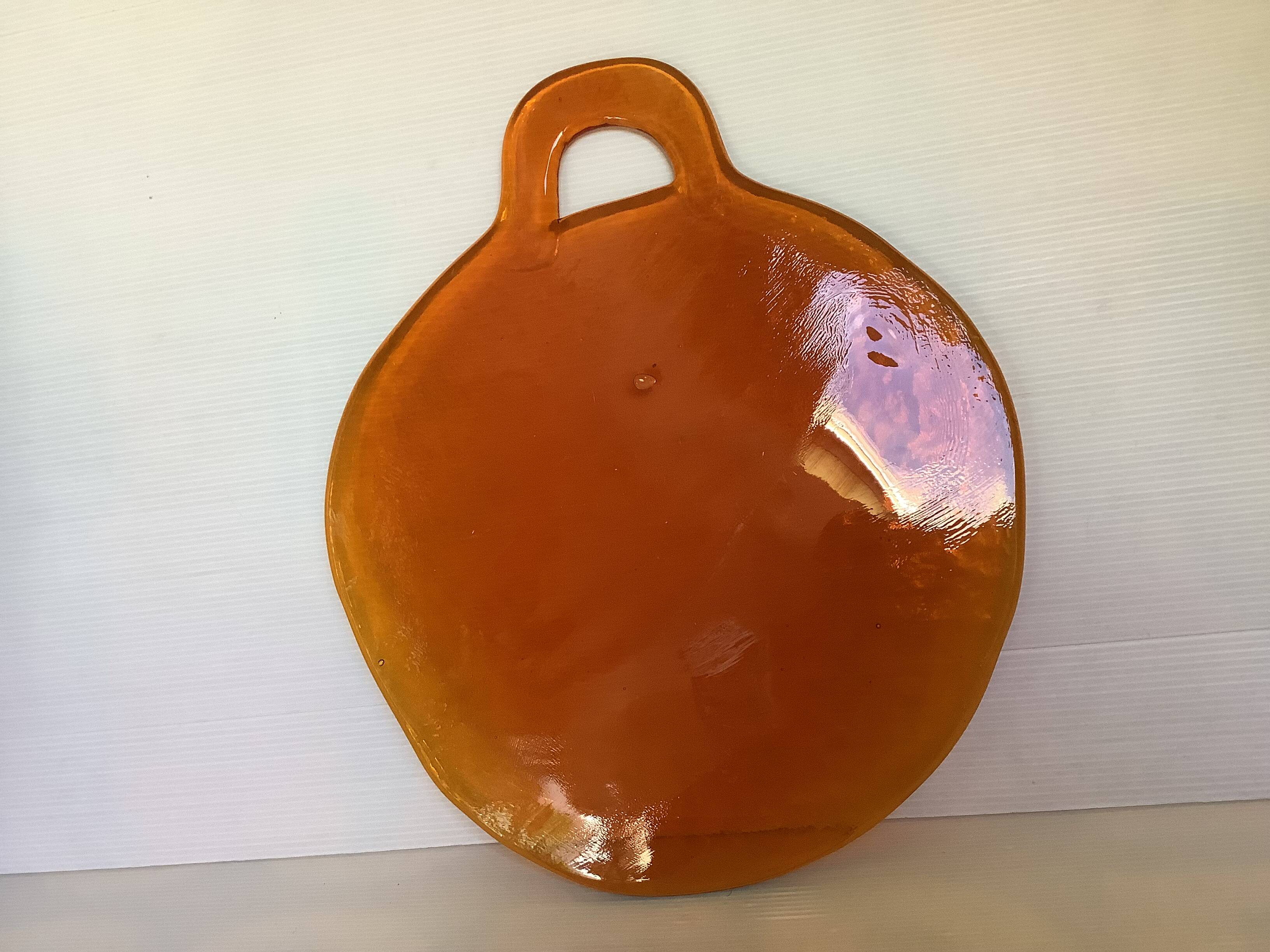 Artisanal glass cutting board