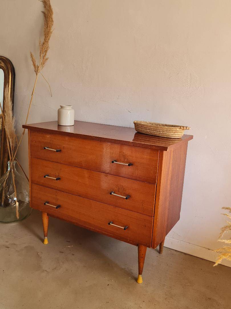 1960s chest of drawers