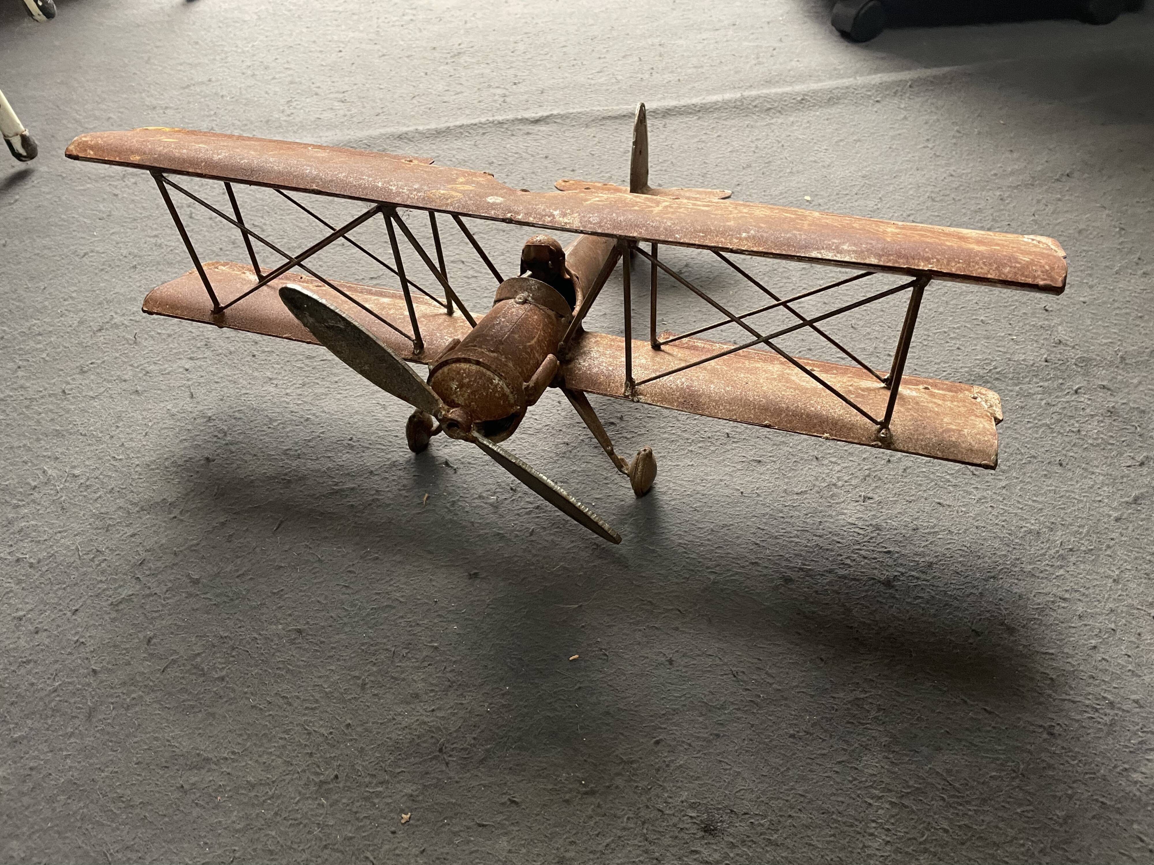 Two-plane metal model
