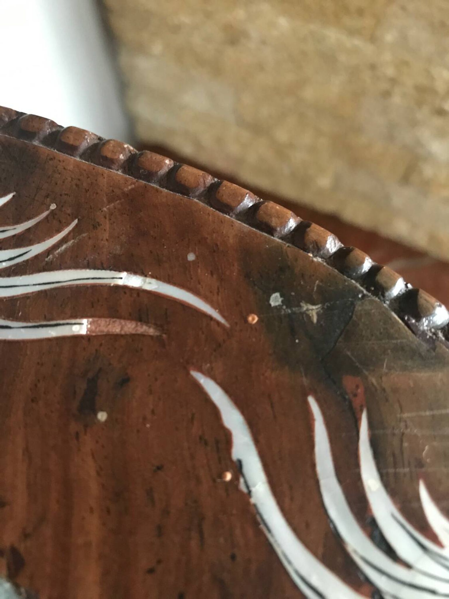 Mother-of-pearl china side table