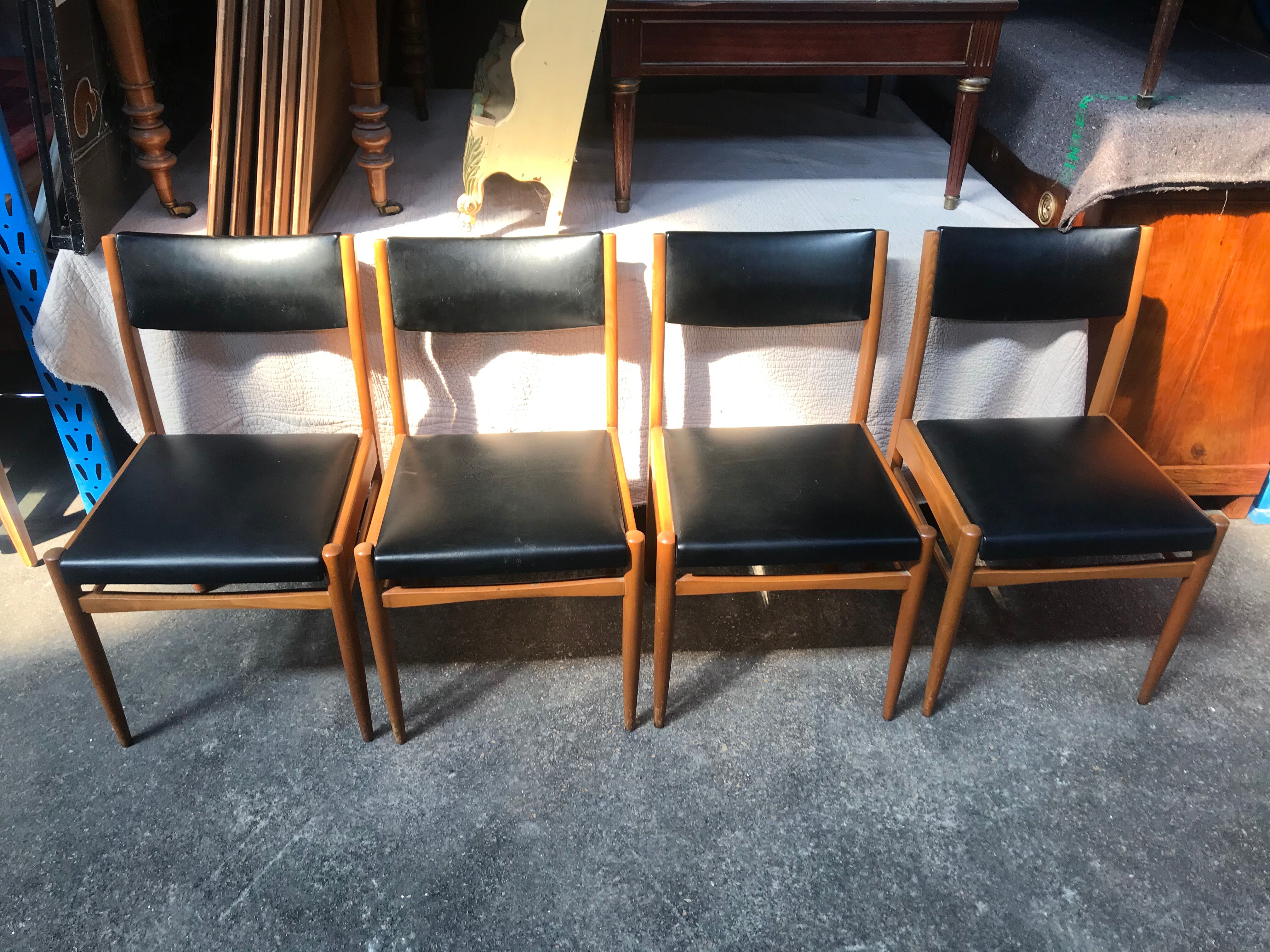 4 scandinavian chairs skai black