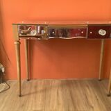 Venetian style dressing table