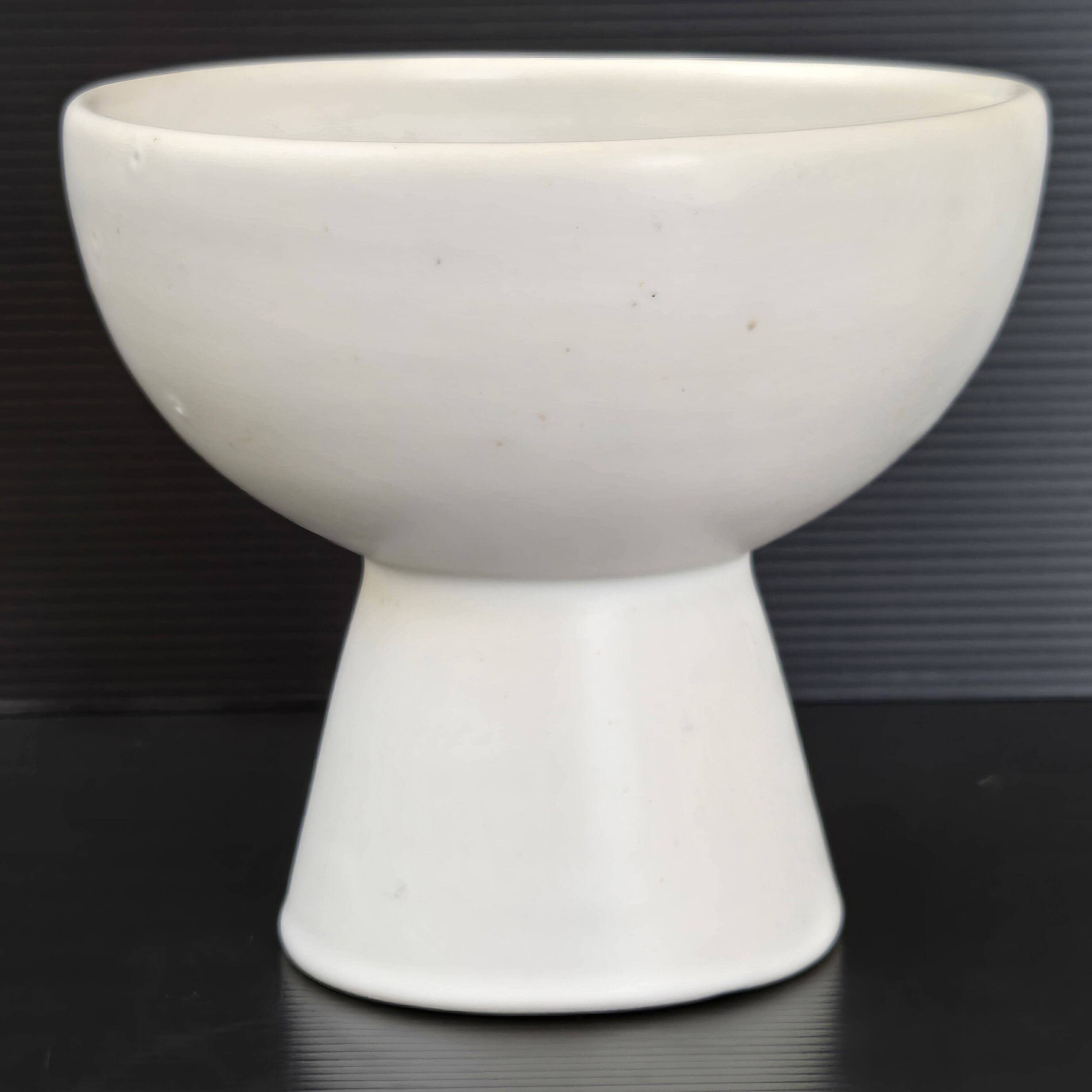 Vintage 1950s cup tray