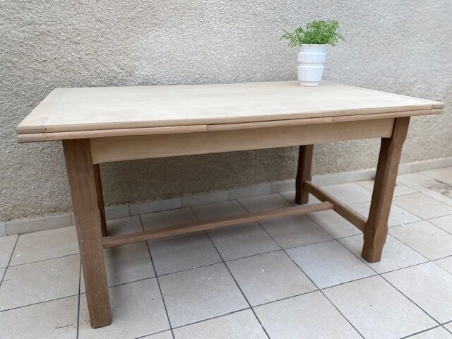 Extended farmhouse table