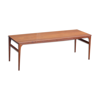 Teak coffee table 135.5 cm