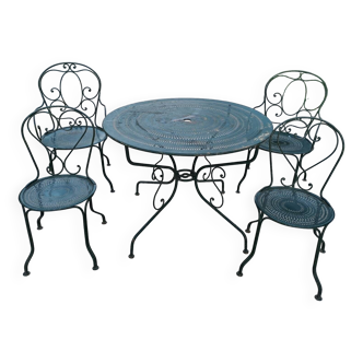 Wrought iron garden furniture