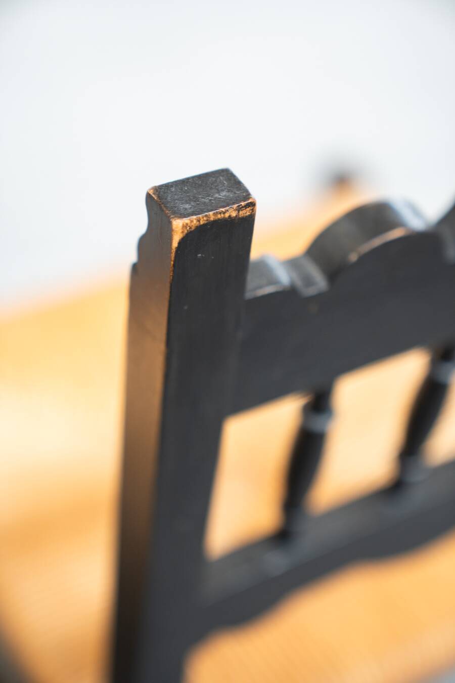 2 low bedroom chairs in hand-woven rice straw, 1950s/1960s