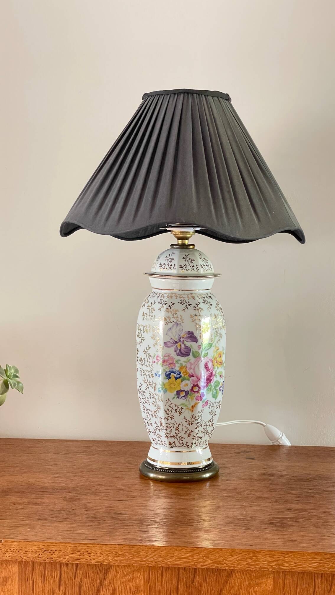 LAMP Porcelain from LIMOGES France