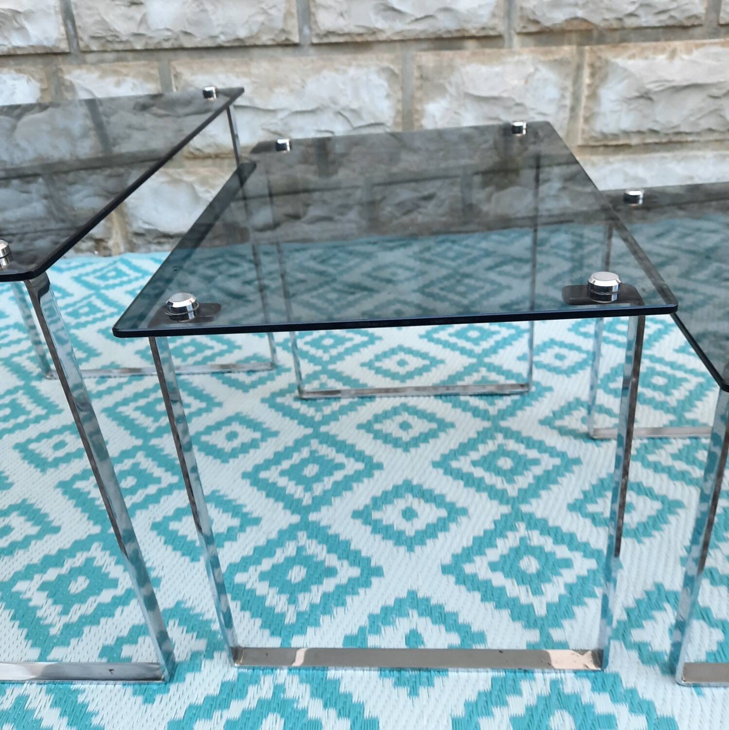 3 nesting coffee tables, smoked glass, chrome base