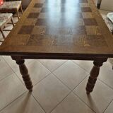 Solid oak extendable table