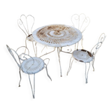 Garden furniture table with 2 armchairs and 2 chairs