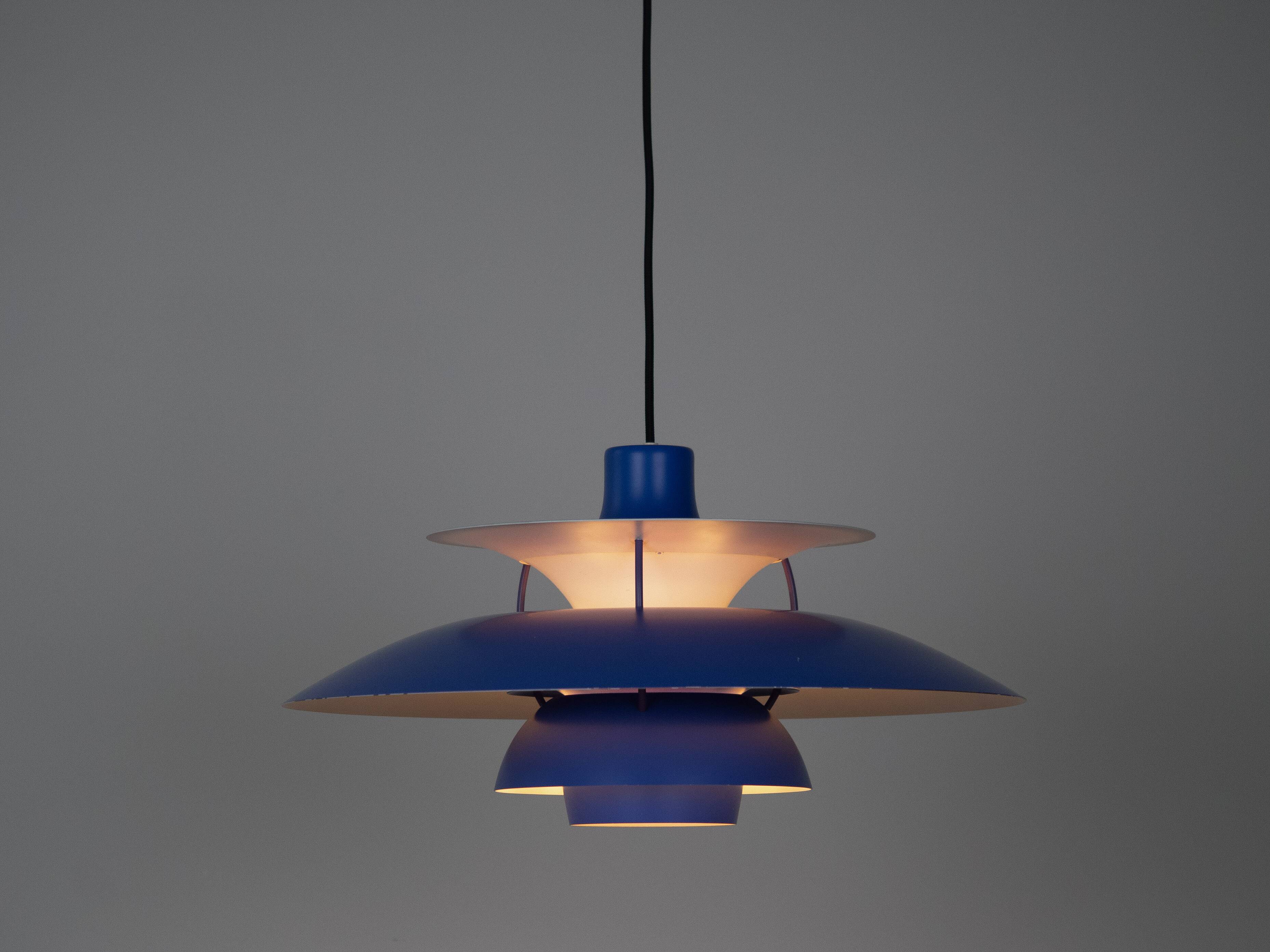 Suspension PH 5 danoise par Poul Henningsen, Louis Poulsen, 1958