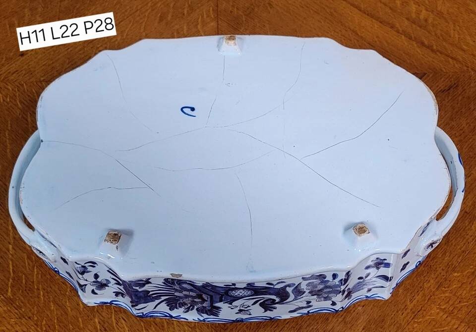 Nevers, Rouen, Desvres: ceramic planter circa 1900