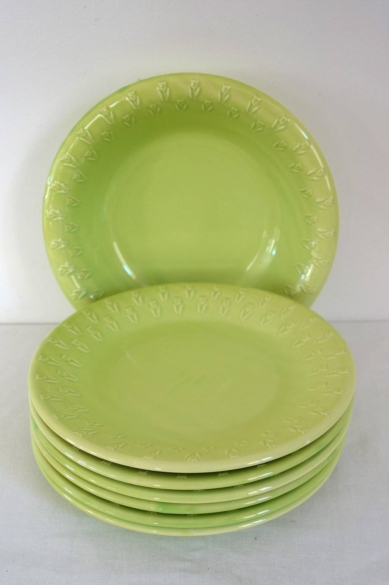 6 antique dinner plates and serving dish Ceramiche, Italy