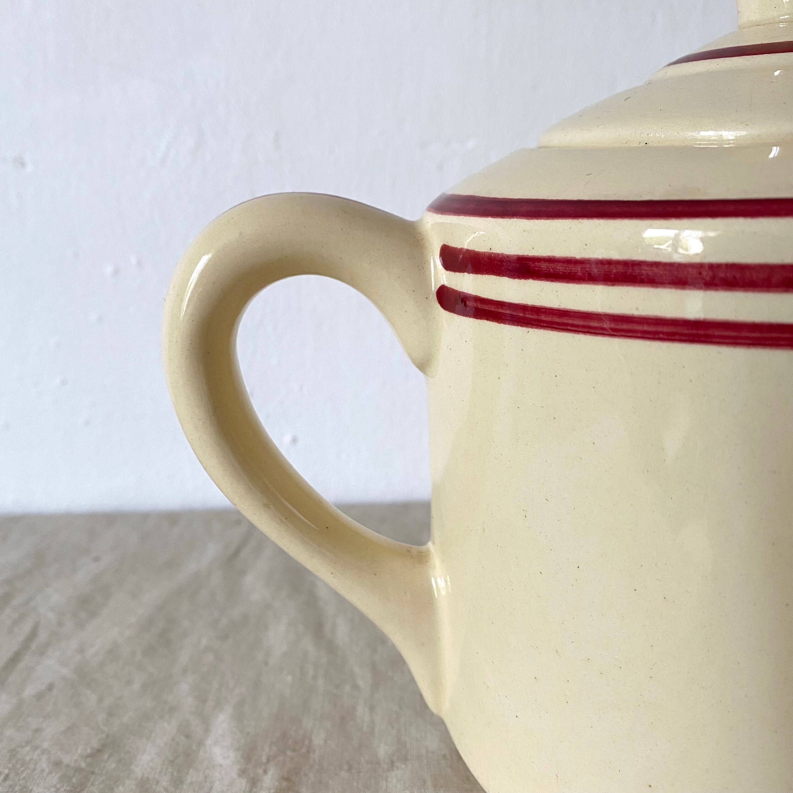 Old teapot in Gien earthenware