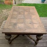 Table de salon en bois massif