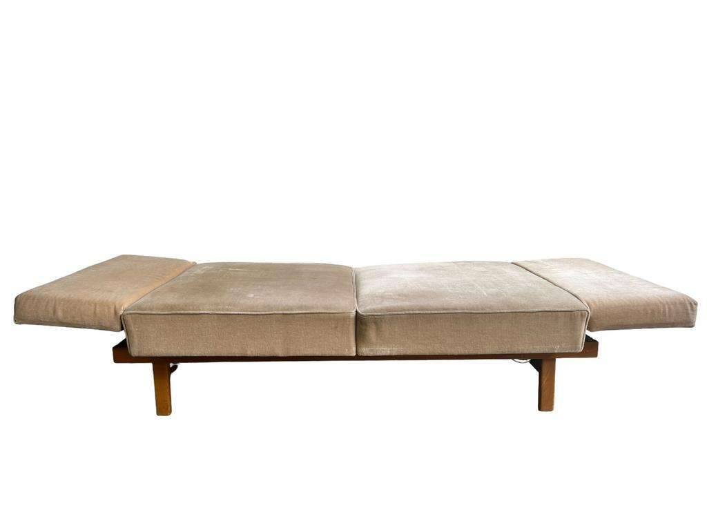 Vintage daybed / sofa bed / two seaters knoll 'stella'