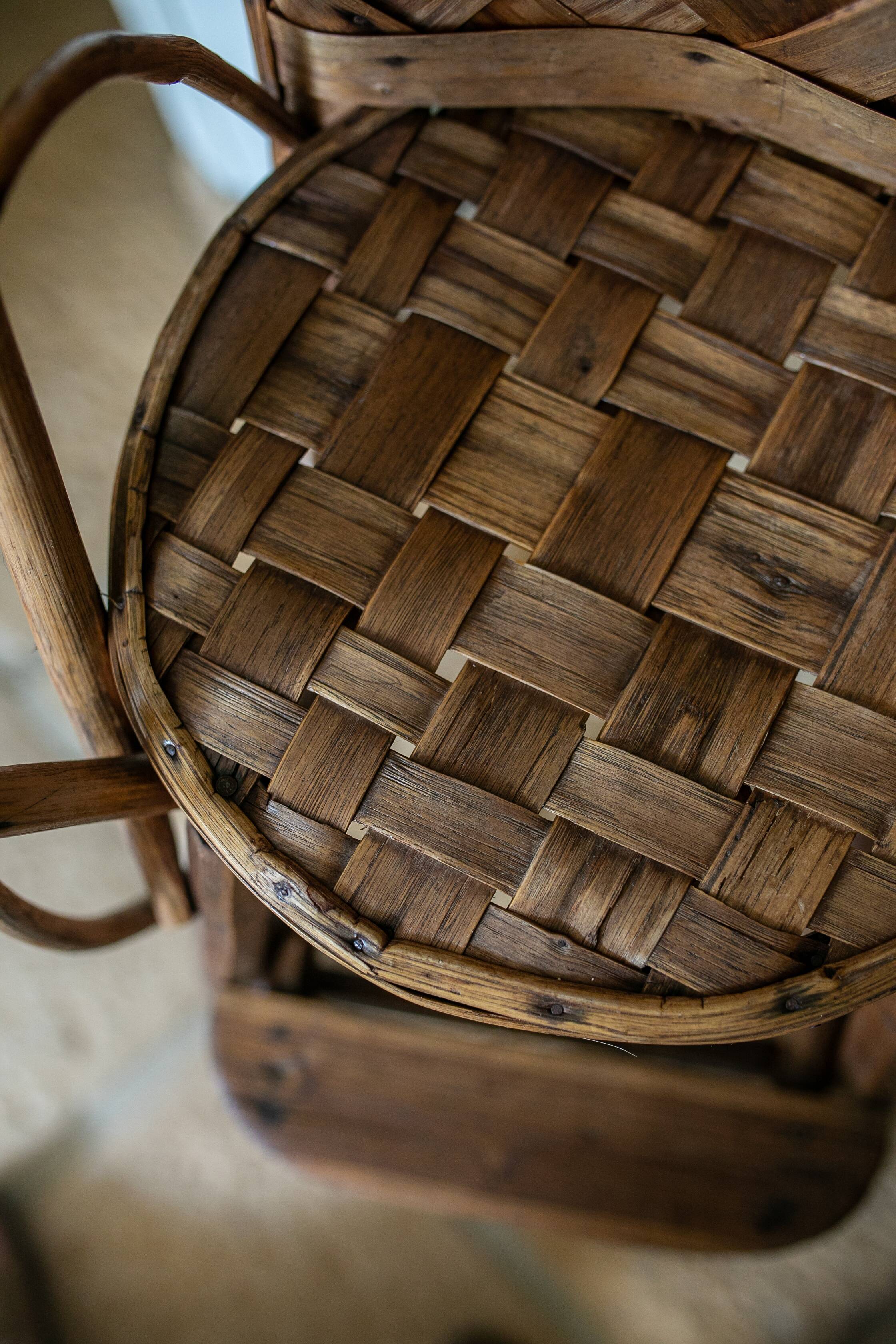 Chaise haute en rotin