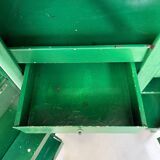 Armoire vintage en métal vert