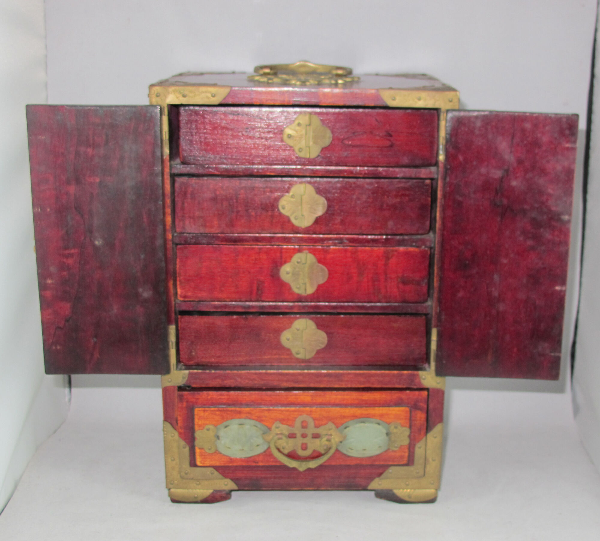 Very large Chinese wooden jewelry box adorned with jade plates