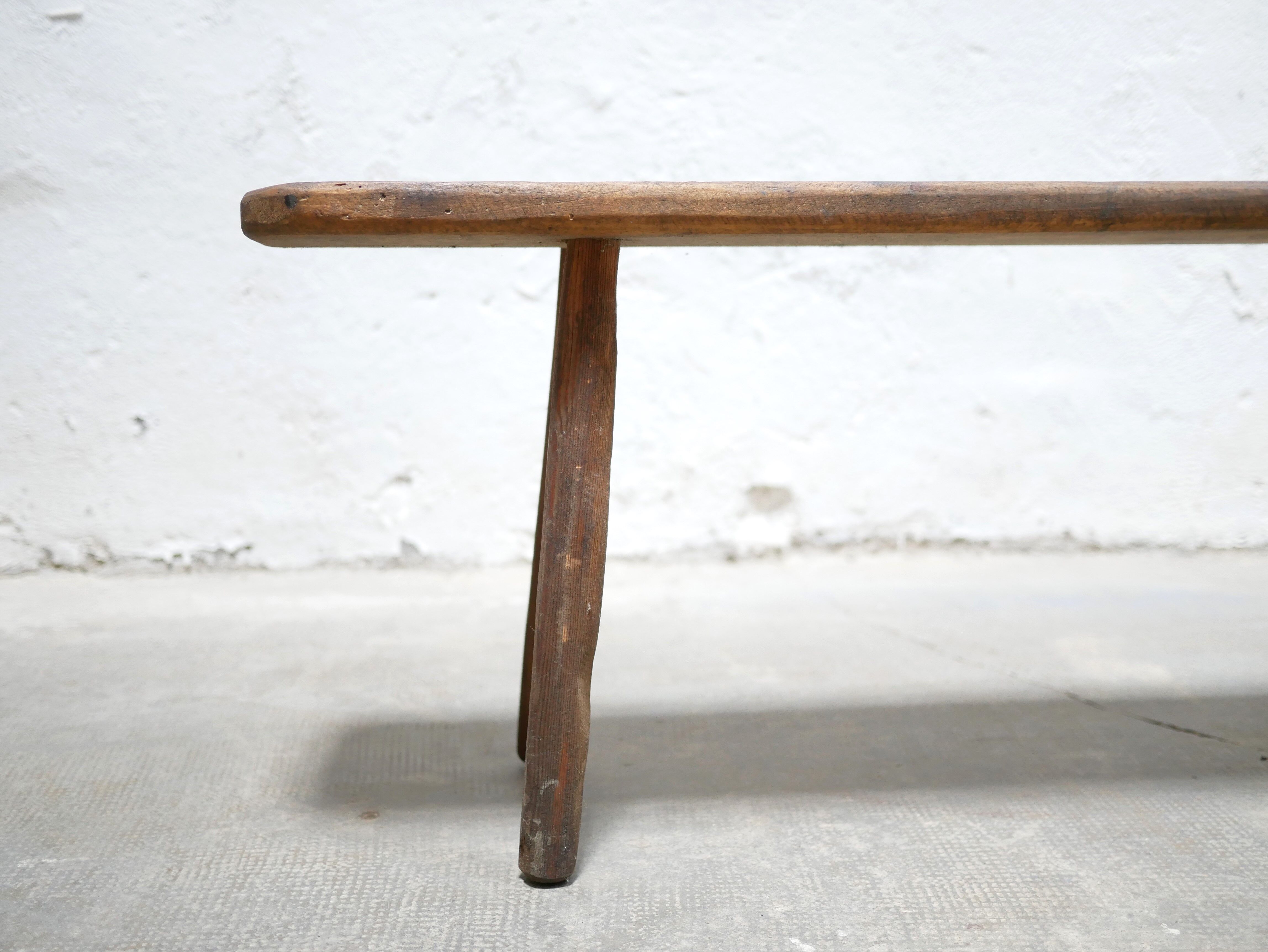 Banc artisanal en bois
