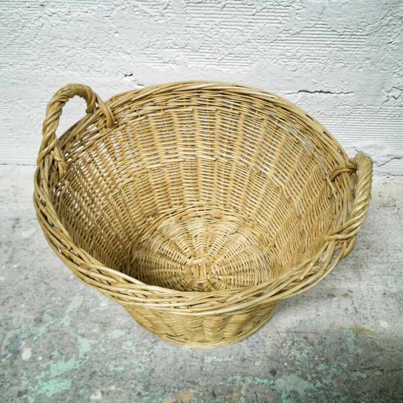 Woven wicker basket