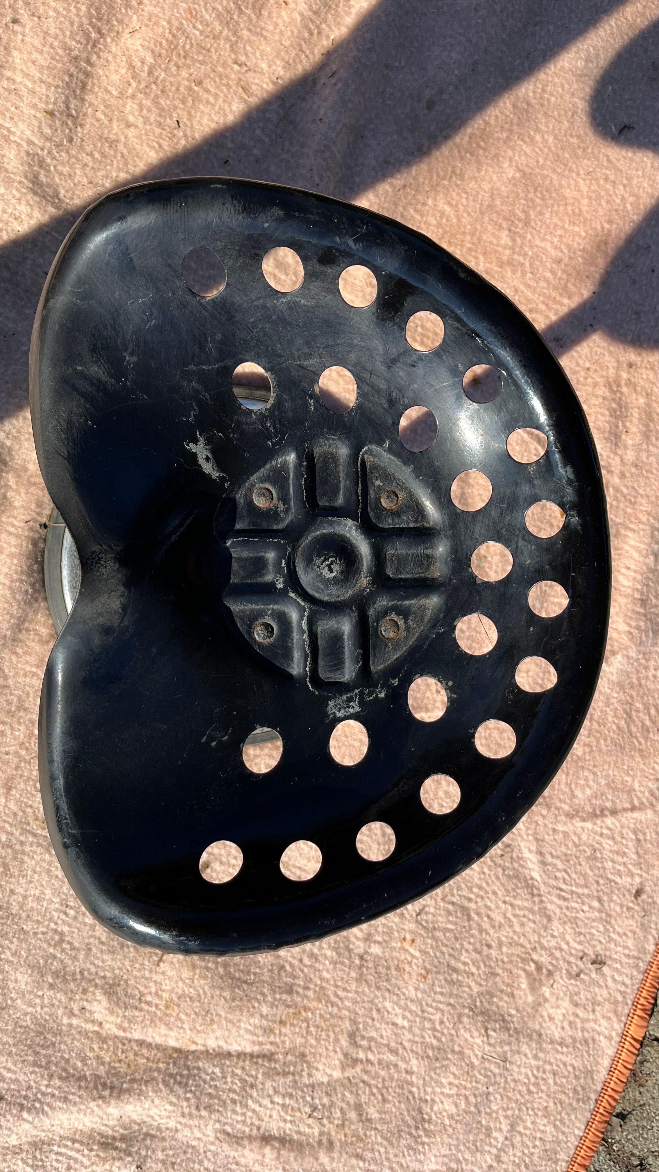 Mirima telescopic seat