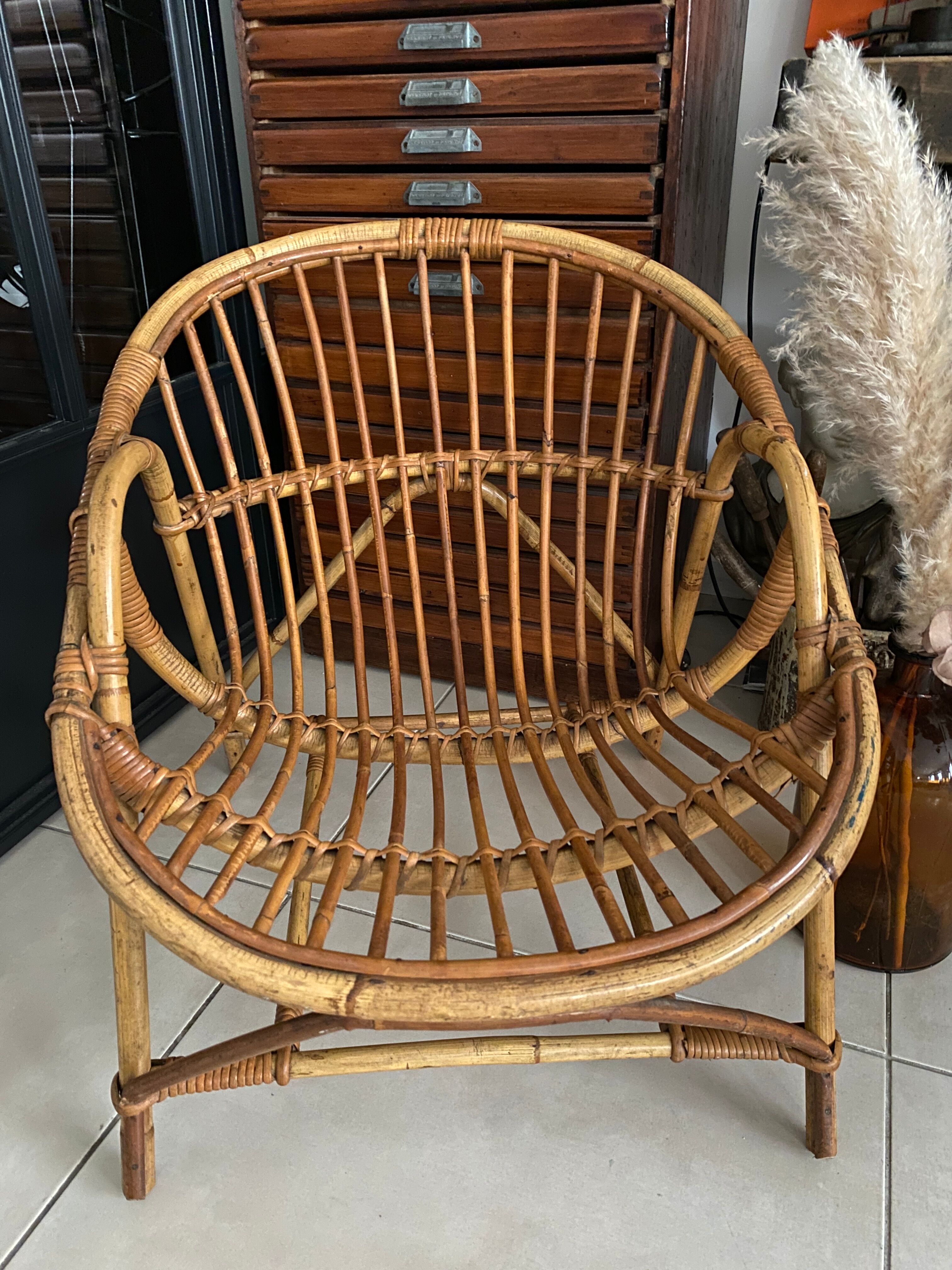 Vintage adult rattan armchair basket