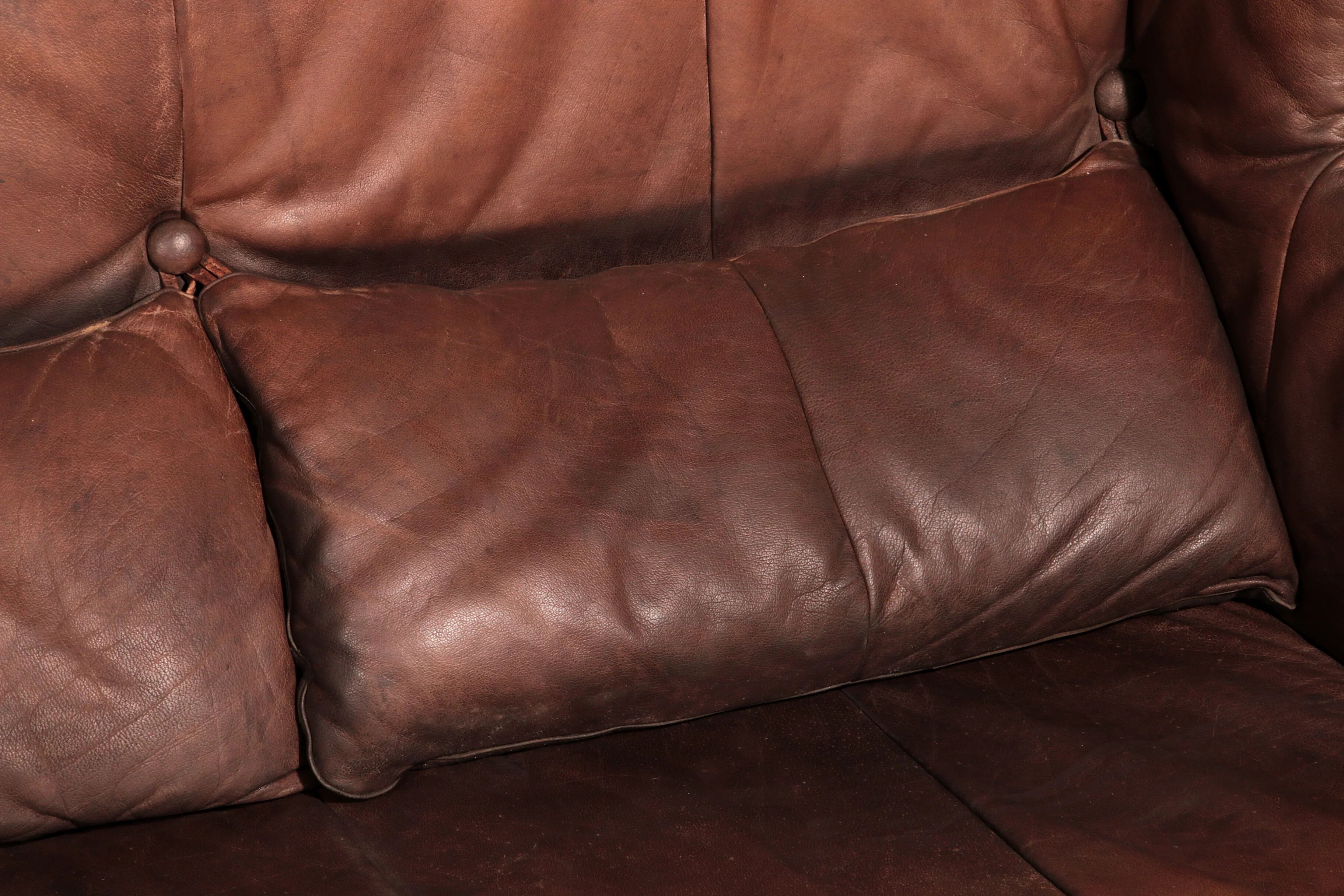 Patinated leather sofa by Gerard van den Berg for Montis, Netherlands, 1970s