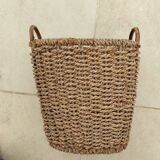 Basket with old chestnut handles