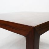Table basse de bois de rose par Severin Hansen pour Haslev Furniture des années 1960.
