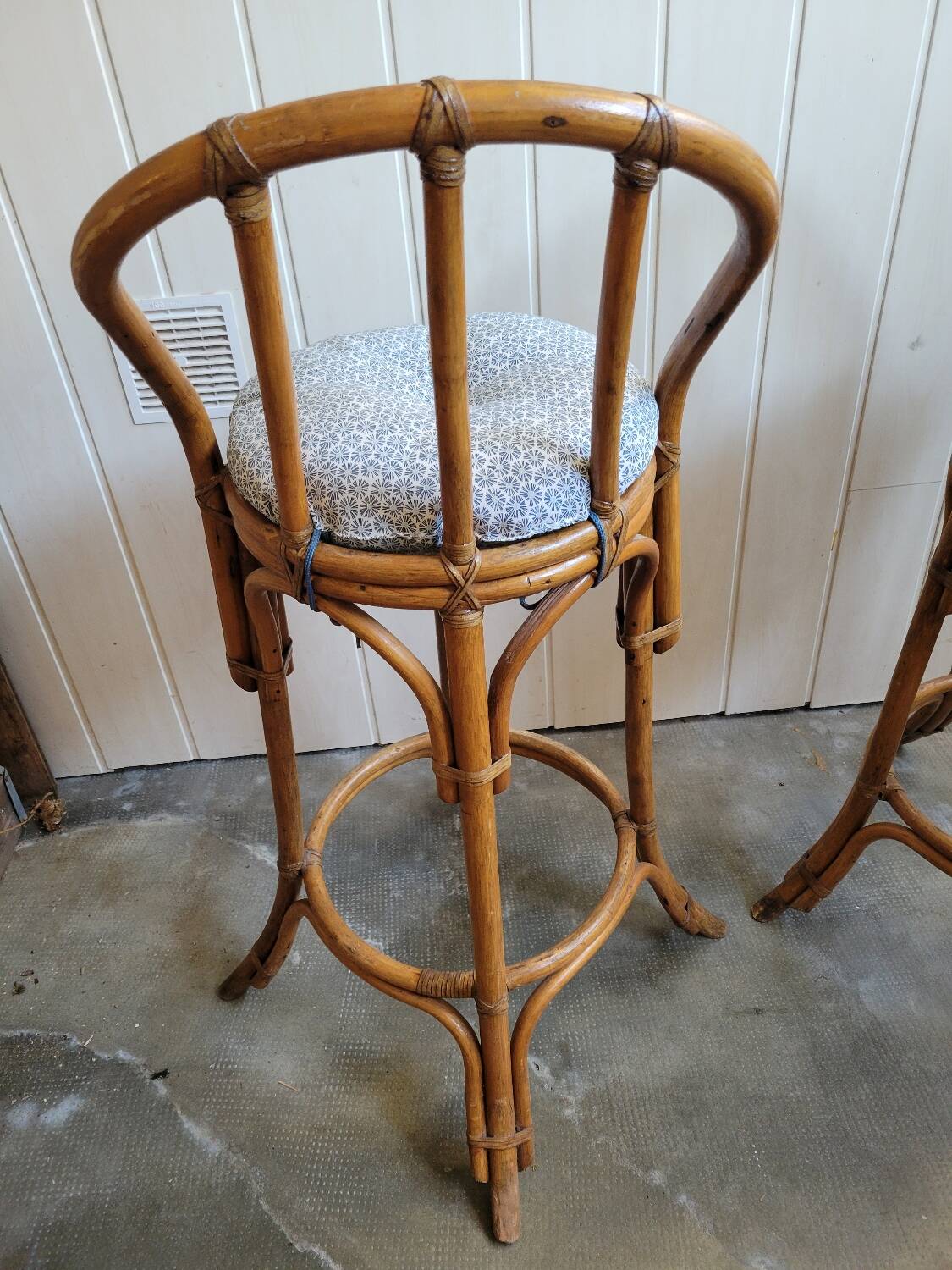 Paire de tabouret de bar en bambou 70's