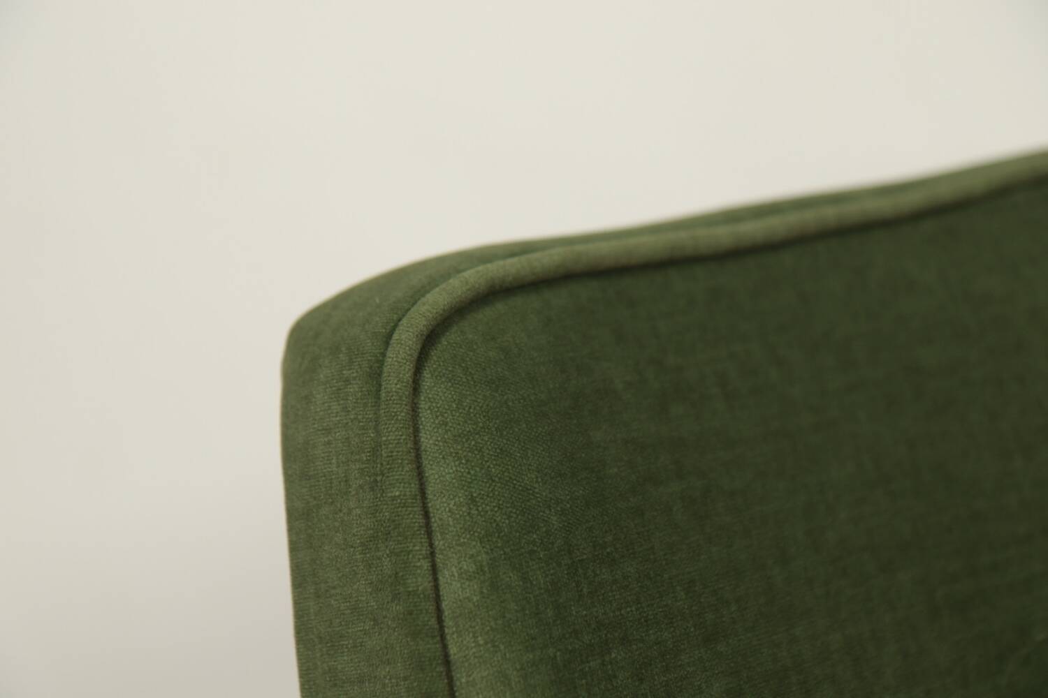 Fauteuil vintage moderne chêne clair vert royal 1962 design par Chierowski