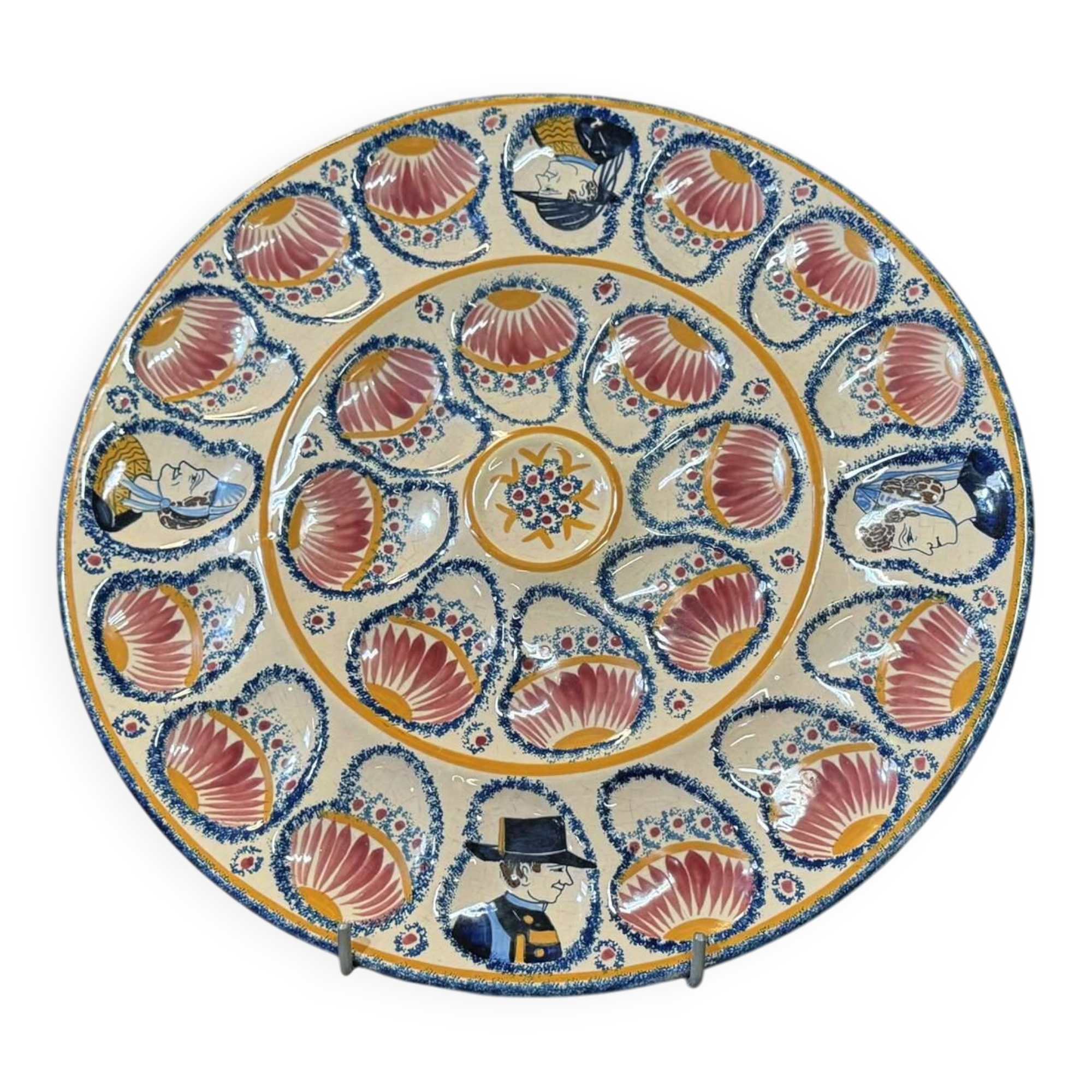 Quimper faience oyster plate from the 1930s - D=41cm H=3cm