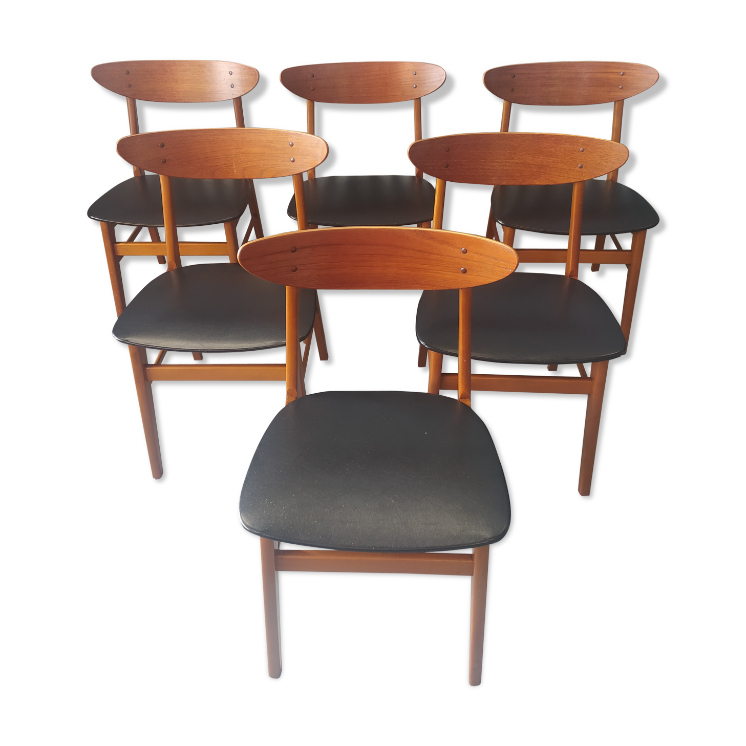 Suite de 6 chaises n°210 en teck Farstrup Mobel