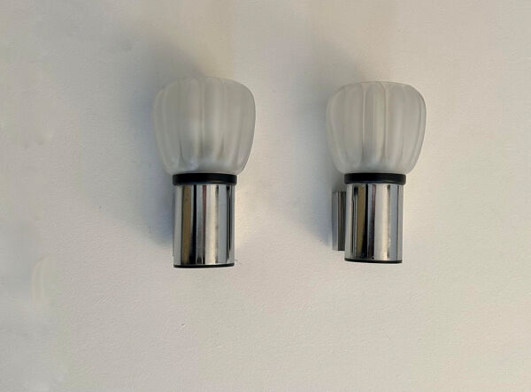 Paire d'appliques vintage, verre sablé et métal chromé, France 1970