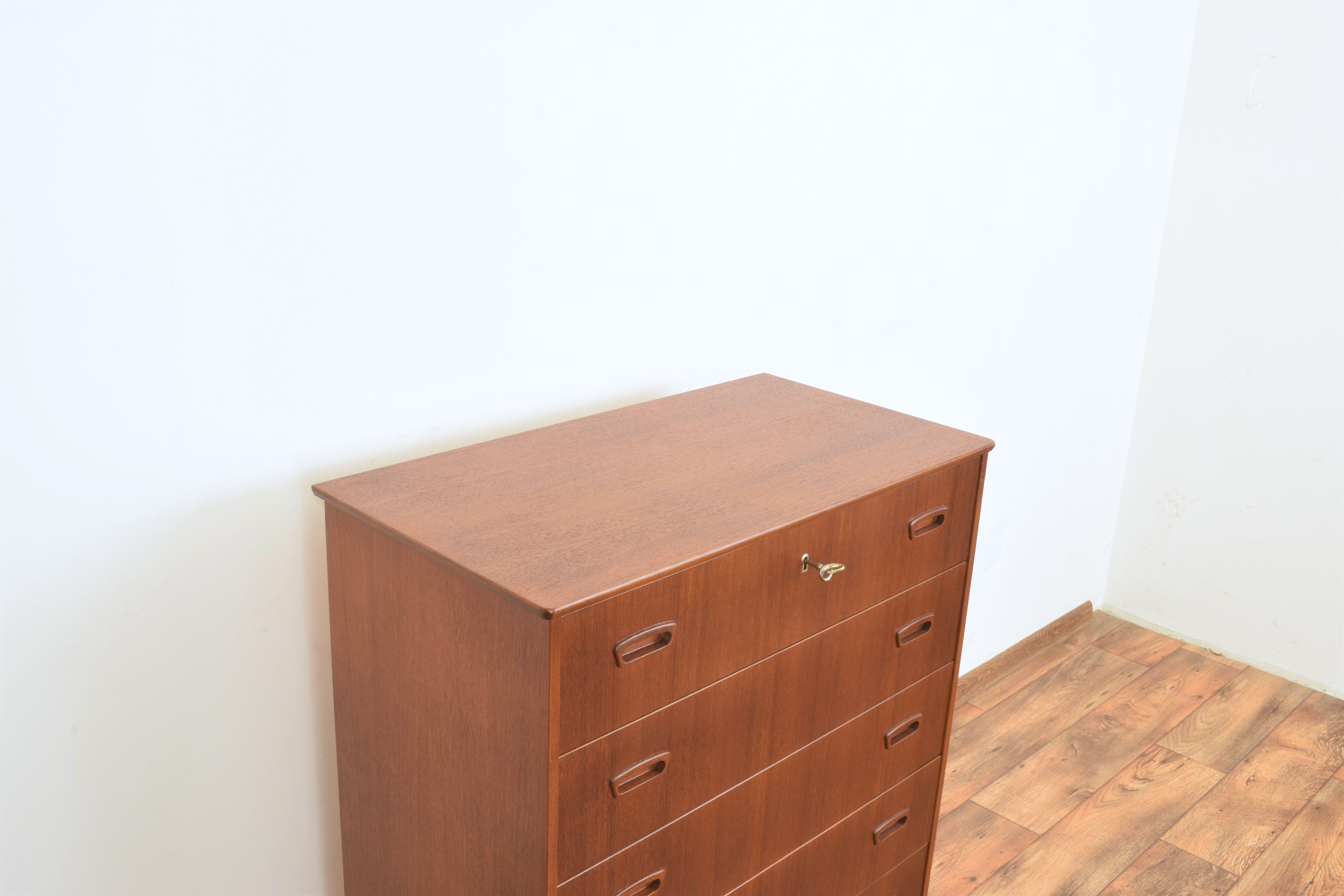 Danish teak chest of drawers