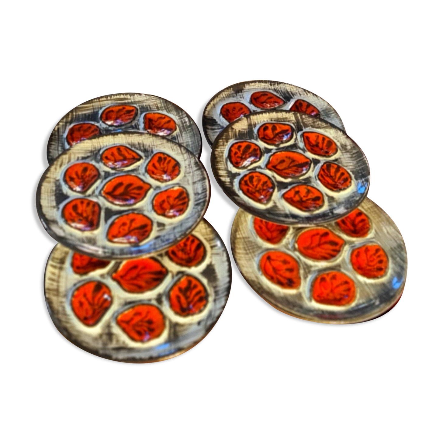 Set of six Pornic oyster plates