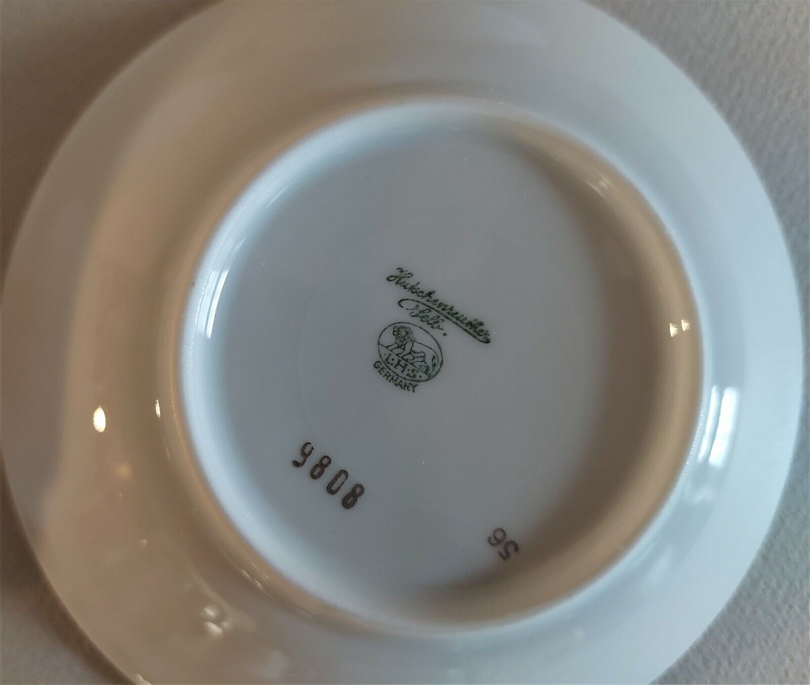 Cups series of four porcelain Hutschenreuther Selb Germany