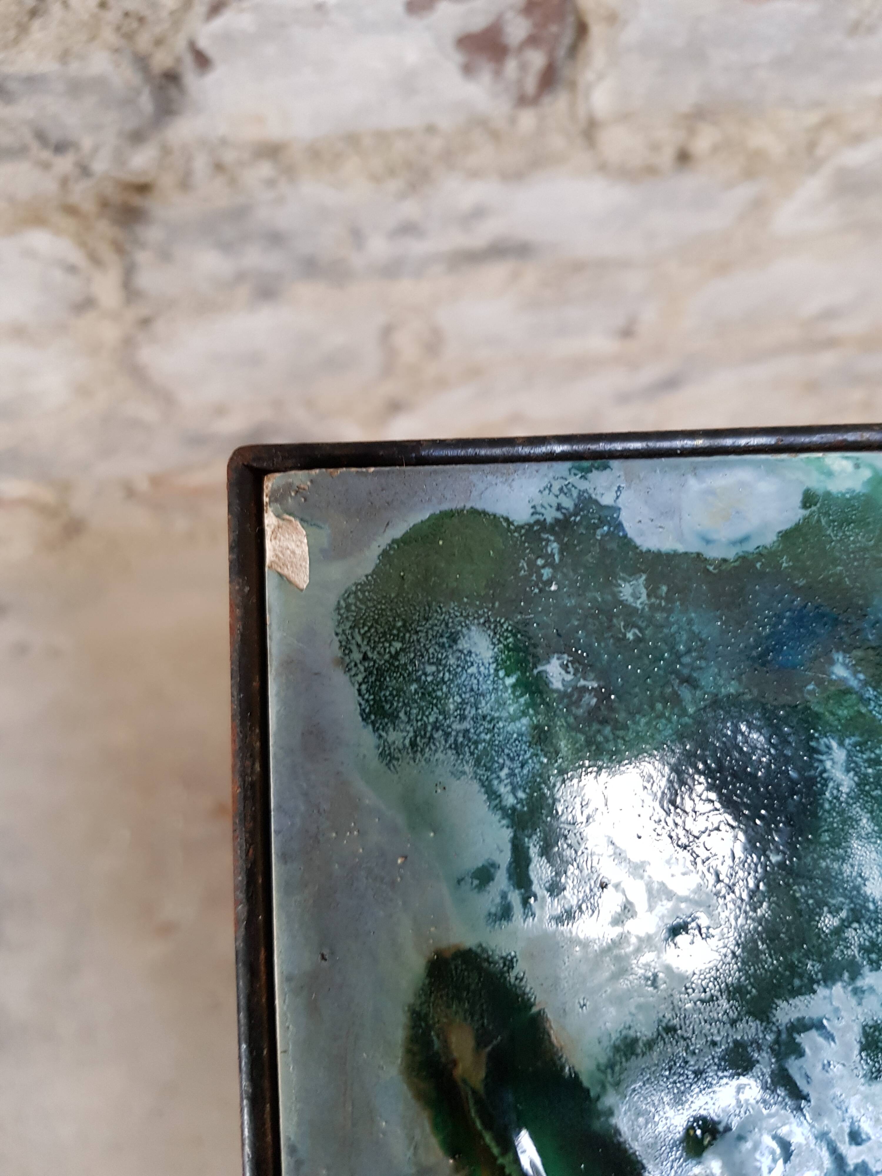 Vintage coffee table