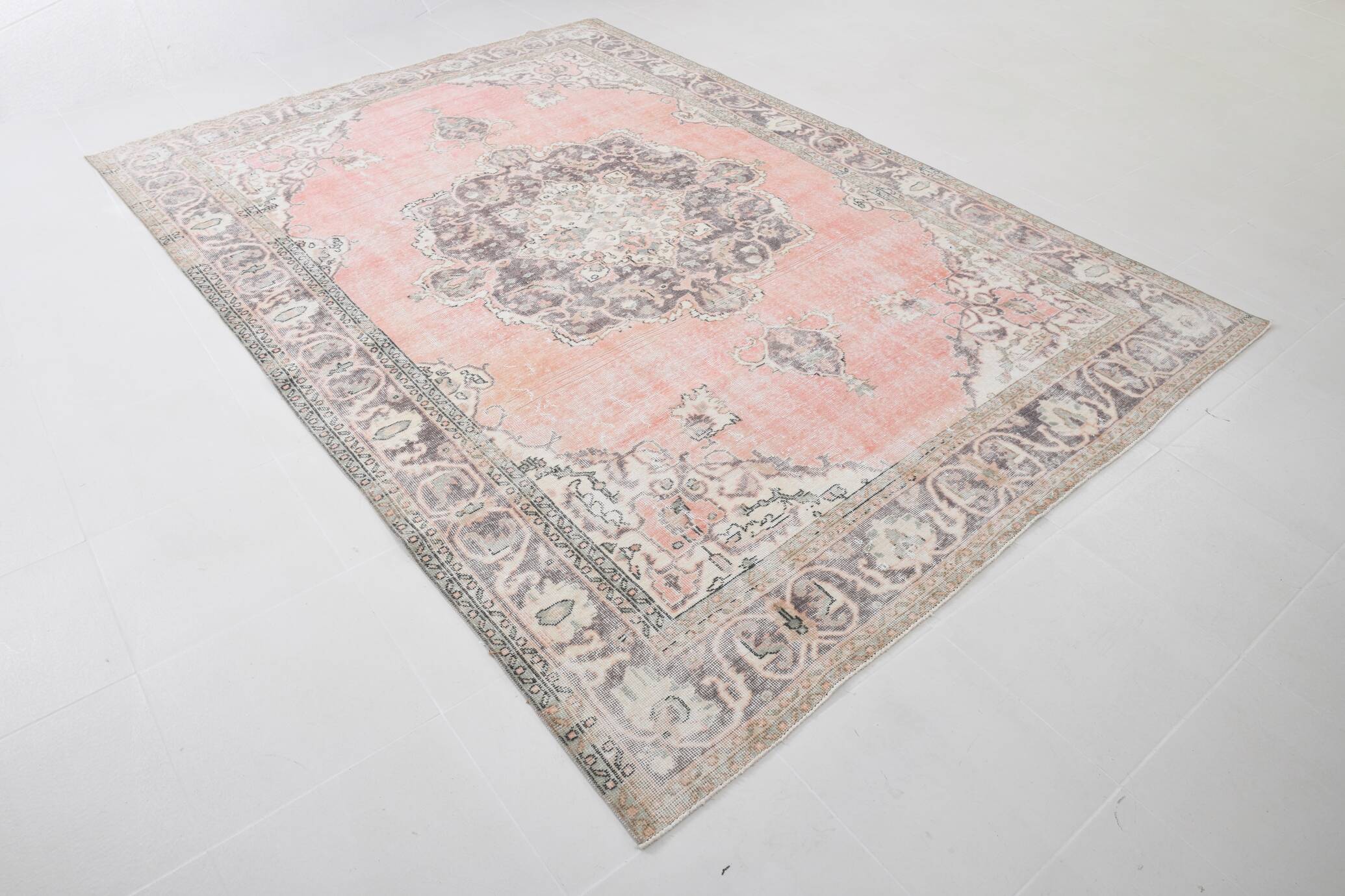 7x10 Vintage Salmon Pink Classic Madallion Turkish Rug, 219x314Cm