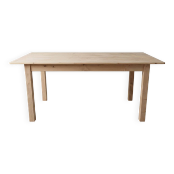 Farm table