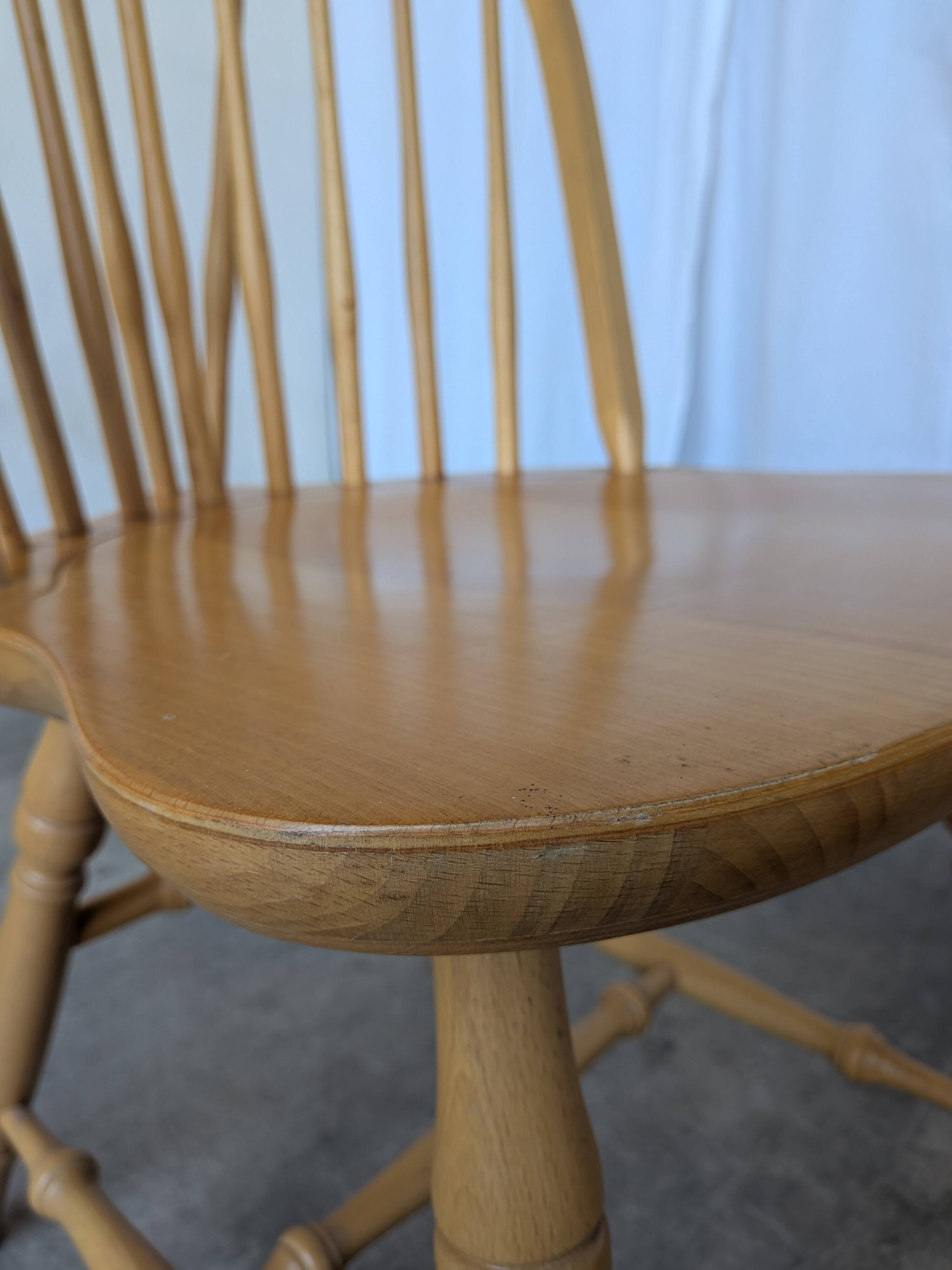 Vintage Windsor Style Dining Chair: Rustic Farmhouse Kitchen