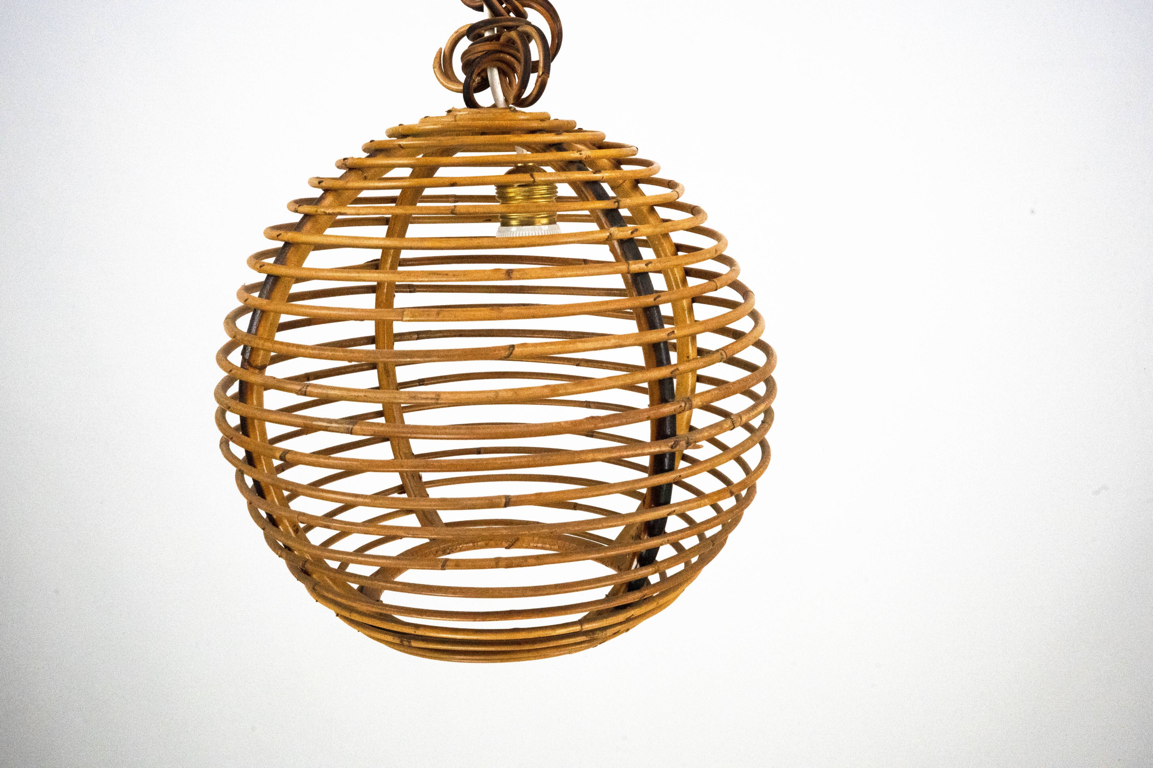 Chandelier en bambou sphérique vintage des années 1950