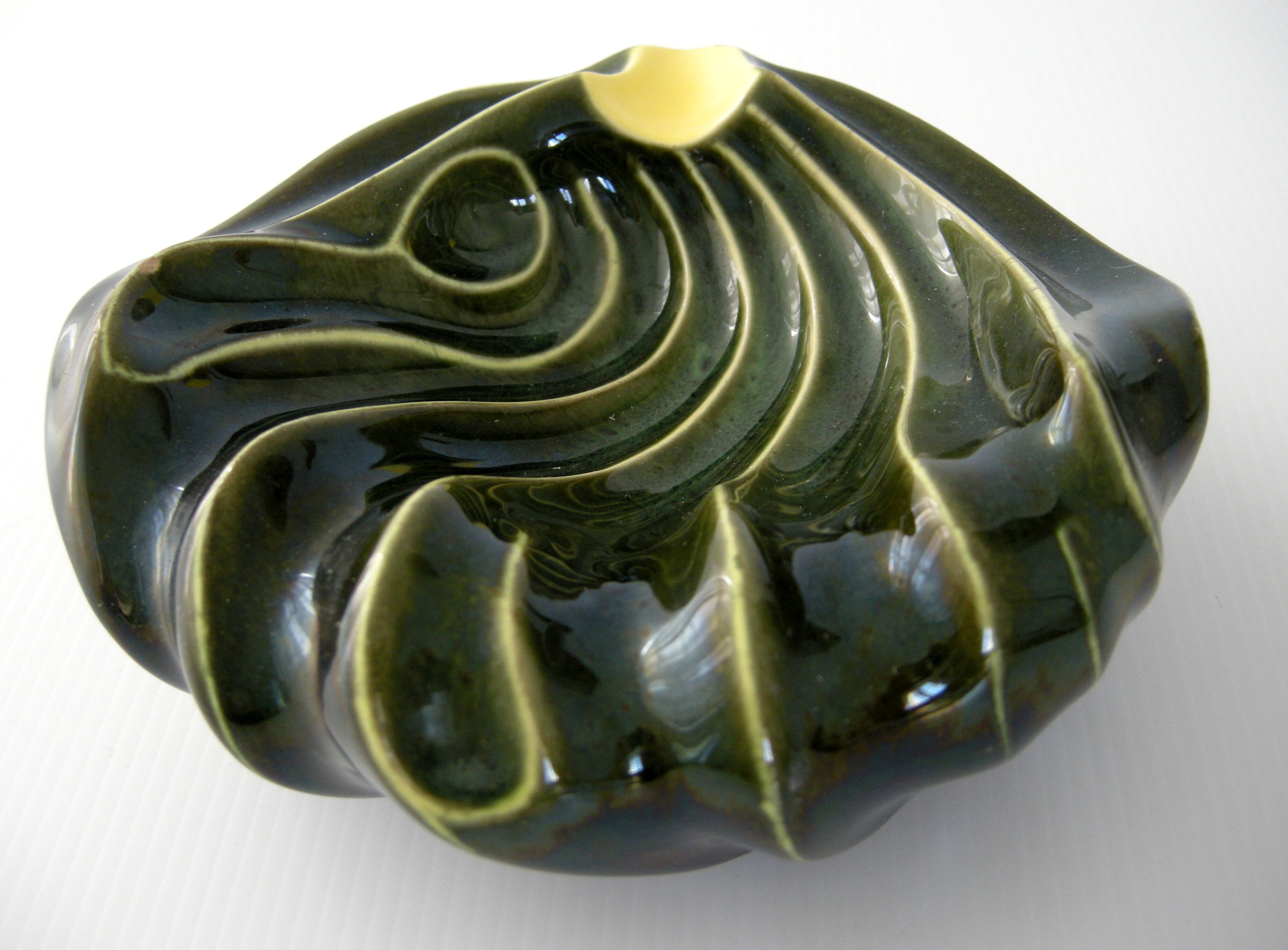 Vintage ashtray 1950 two-tone ceramic